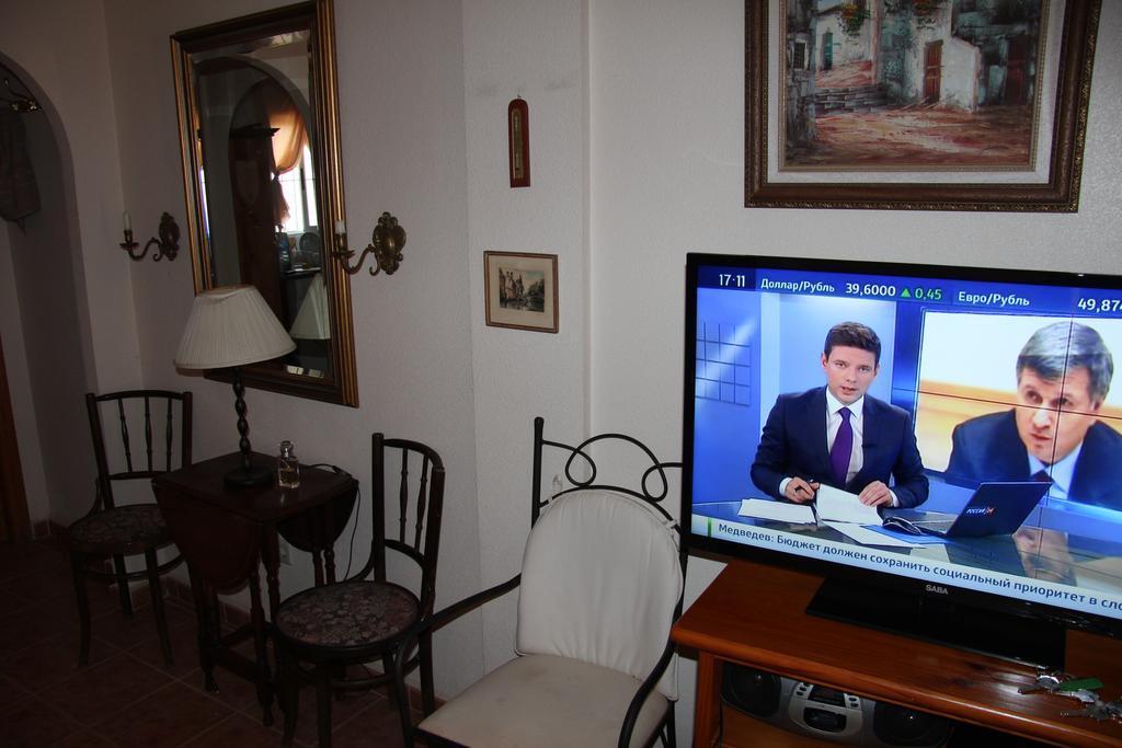 Holiday Home Torre De Pisa Torrevieja Room photo