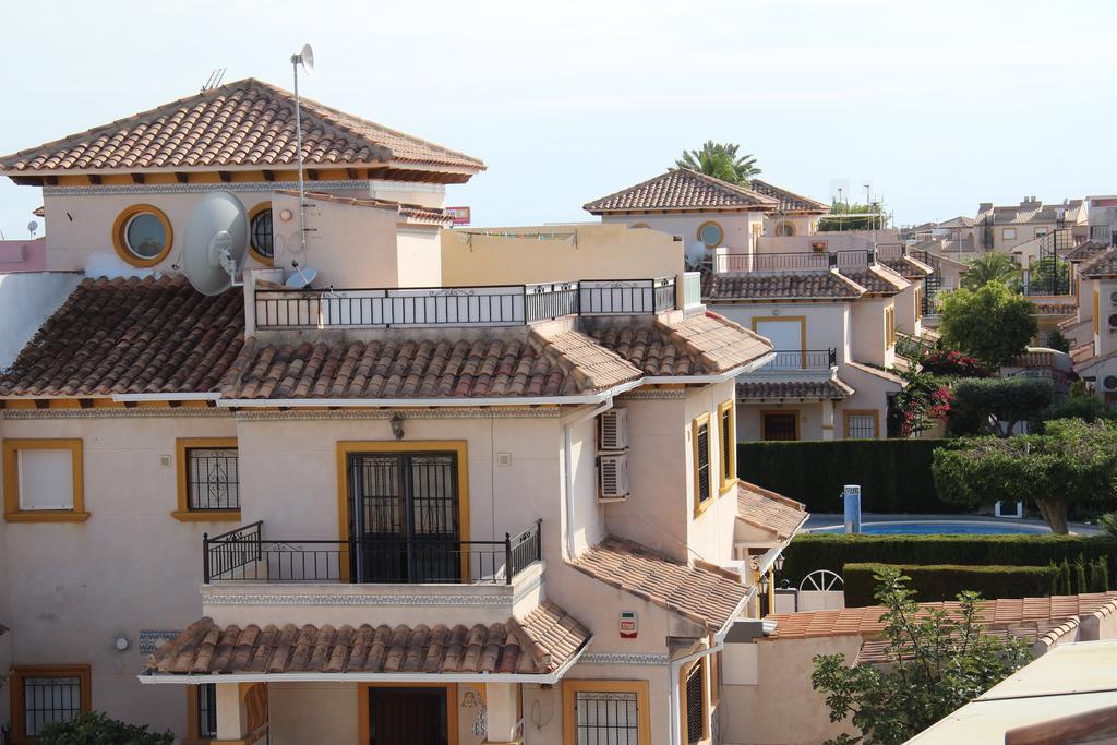 Holiday Home Torre De Pisa Torrevieja Room photo